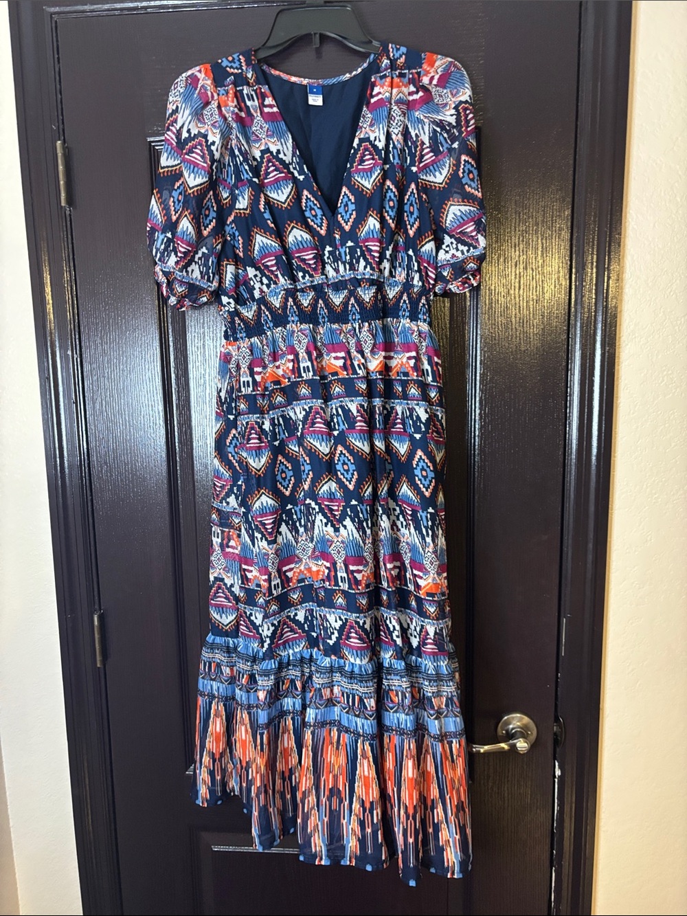 Women's Patterned V-Neck Midi Dress - Navy, Pink & Orange